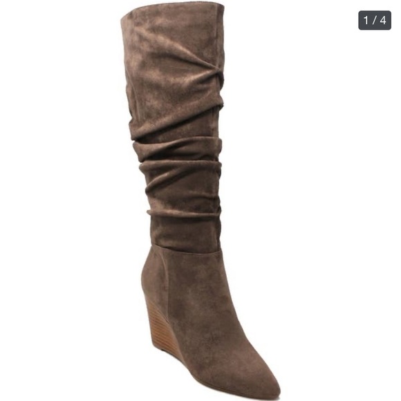 🍁Charles by Charles David Slouchy Wedge Boot - Picture 2 of 8